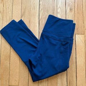 ZYIA Blue Capri Length Activewear Yoga Leggings Size 8-10